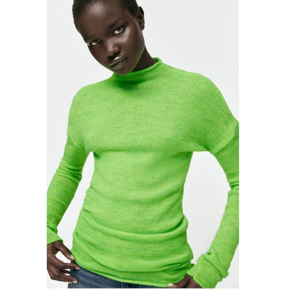 ZARA Sz. S Green Asymmetric Knit Sweater 492
